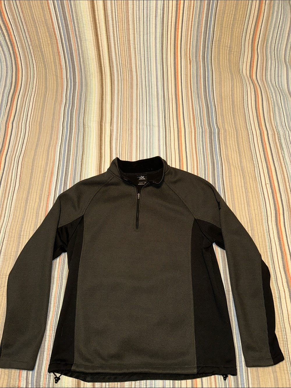 ZeroXposur Men's Black and Green Half-Zip Sweater
